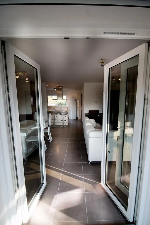 בנדול La Villa Farniente 0*,  צרפת